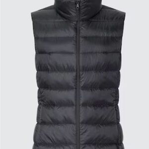 Black Puffer Lightweight Puffer Vest size Small NWOT